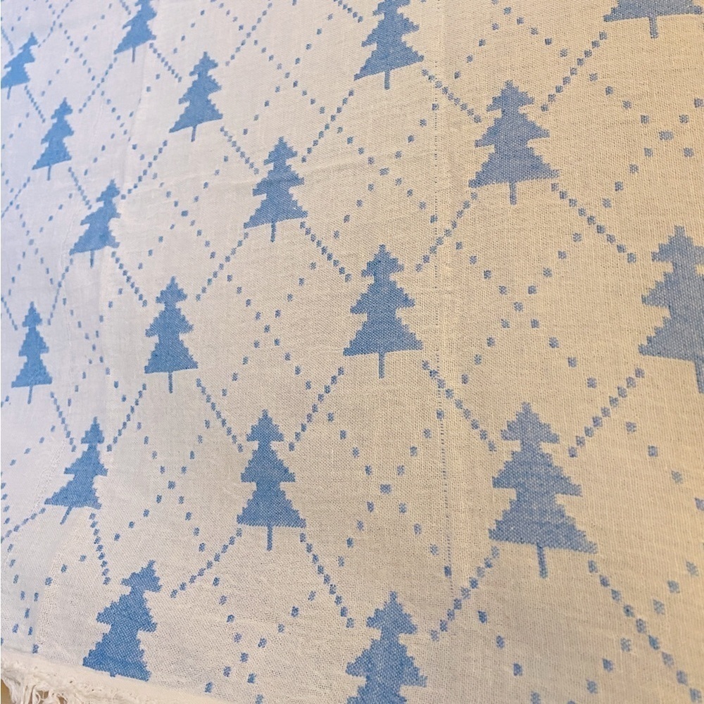 Tree Loom Weave Travel Blanket Scarf Wrap Big Sky BLUE NEW 2 Side Jacquard